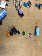 Vintage Lot Of 3-16 Volt Capacitors – (35-40 Pieces In Lot)