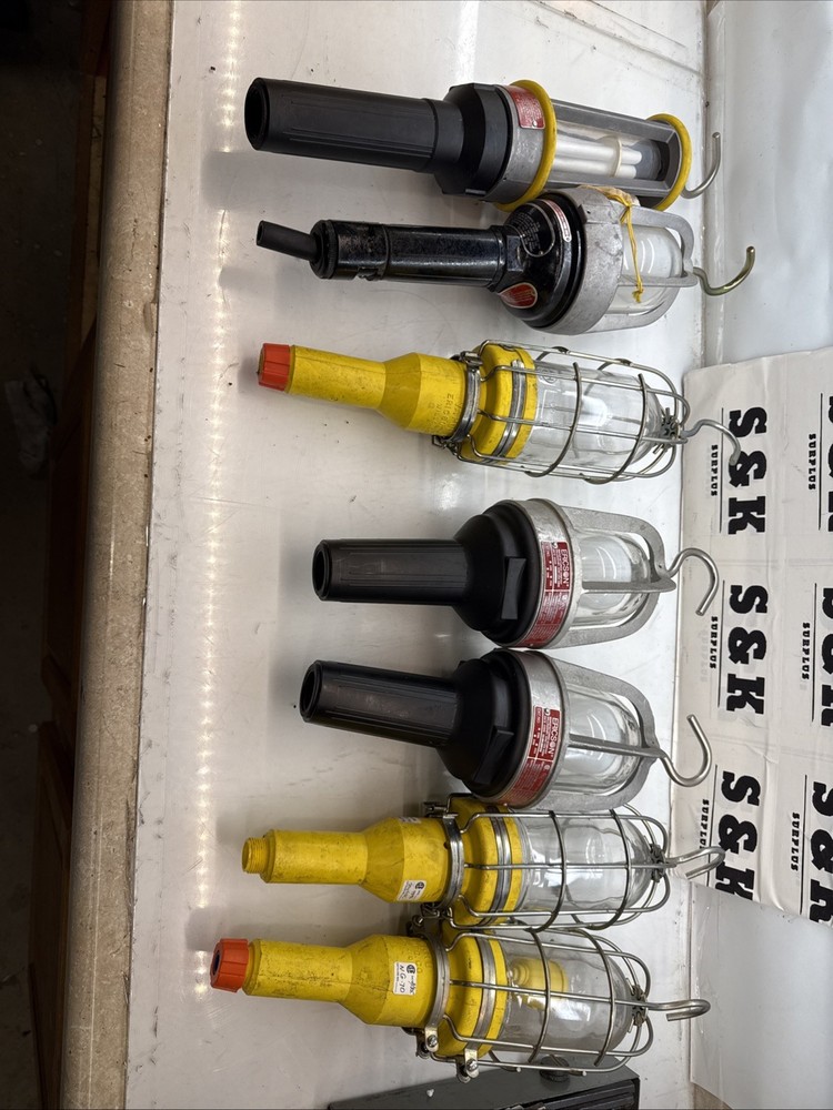 Ericson 2300 Hazadrous Locations Trouble Drop Light Lot Of 7 With Case