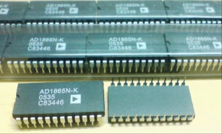 one Audio DAC IC ANALOG DEVICES DIP24 AD1865N-K AD1865NZ-K @106
