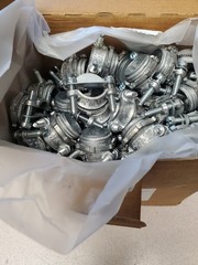 EMERSON 3/8″ TWO-SCREW CLAMP CONNECTORS NEER C-510 – 100 PACK