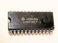 HM6116LP-2 “Original” Hitachi IC IC 1 pc