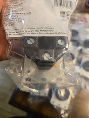 8-EATON AH1257BK-F Flush Mount Receptacle 30A 125-250V 3P 4-Wire Grounding