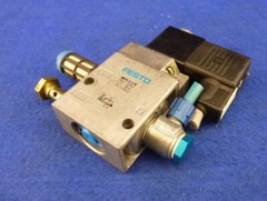 Festo Solenoid Valve / 7802 / MFH-3-1/8 With Magnet Coil / 1.5…8 bar