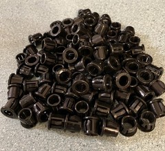 Qty 100 – HEYCO SB-375-4 Part #2030 – 3/8″ Black Snap Bushing Grommet – ID 1/4″