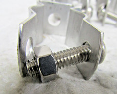 ✌️10) NEW MINERALLAC 1/2″ CONDUIT HANGER STAINLESS CONDUIT HANGER LOT OF 10