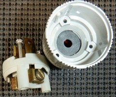 Arrow Hart 7102N Hart-Lock L2-20P 20A 250V Dead Front Plug – Lot of 2