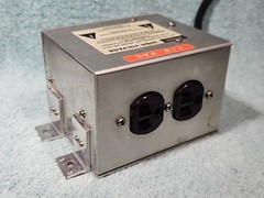 POLYPHASER IS-PLDO-120-15A IN-LINE IMPULSE SURGE SUPPRESSOR 15A @ 012 VOLTS AC