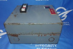 Cutler Hammer A10BGA0 Series A2 5HP 600V Combination Starter + 1 Year Warrranty