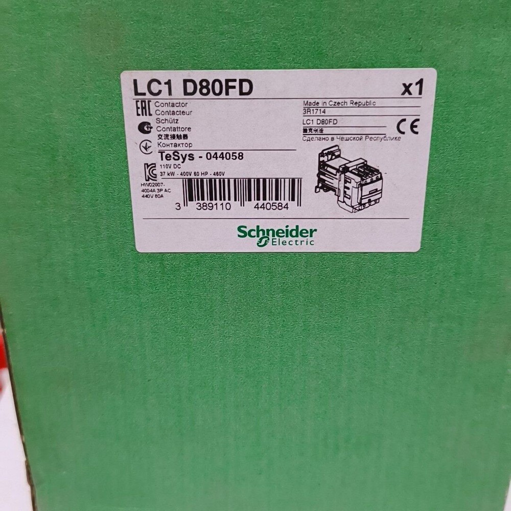 one New Schneider Electric LC1D80FD Contactor 110VDC