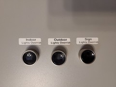 Emerson 851-4255 SP0941430 Lighting Control Panel Indoor Outdoor Sign