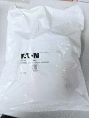 NEW Eaton Cooper Power Series LFI215 Loadbreak Rotatable Feedthru 200A 15kV