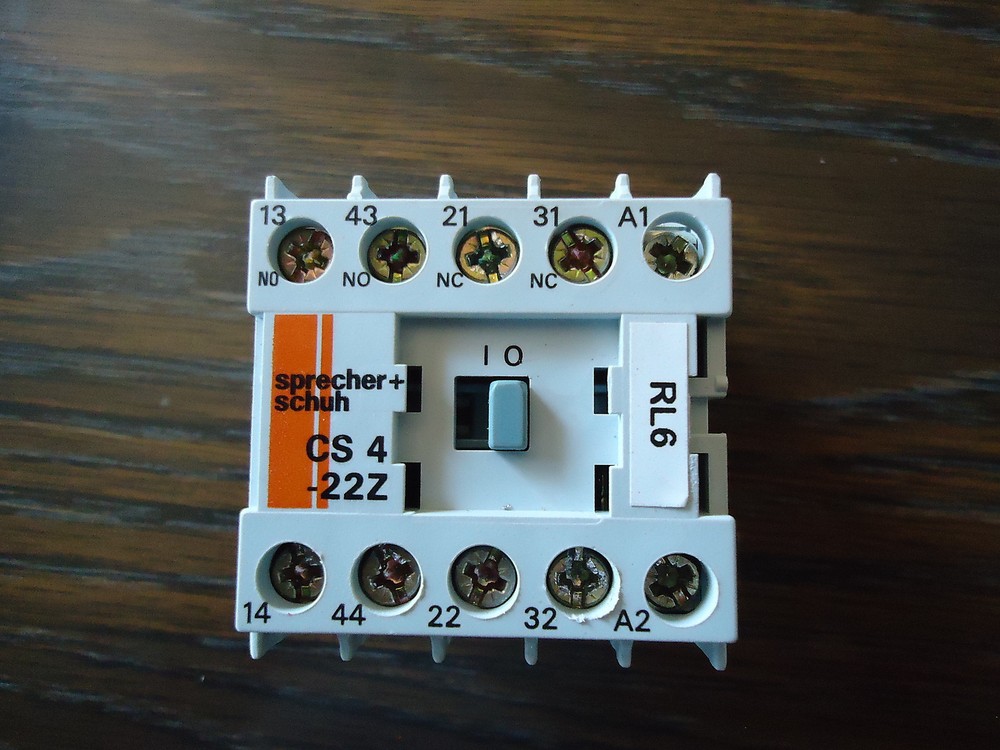SPRECHER+SCHUH CS4-22Z CONTROL RELAY 1 PHASE MADE IN SWITZERLAND
