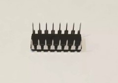 One Lot of 100 PCS Motorola Monostable Multivibrators MC14538BCP/New