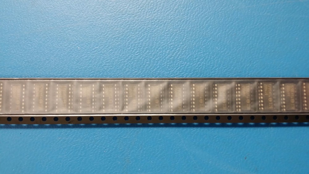(5 PCS) DAP002 STMICRO Power Factor Correction CONTRLR 0.02mA 14-Pin SOIC ROHS