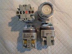One New IDEC ABD101N-R Pushbutton Switch, No Colored Cap