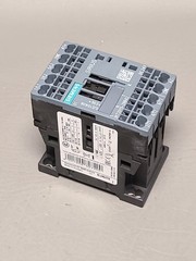 SIEMENS SIRIUS POWER CONTACTOR 3RT2015-2BB42