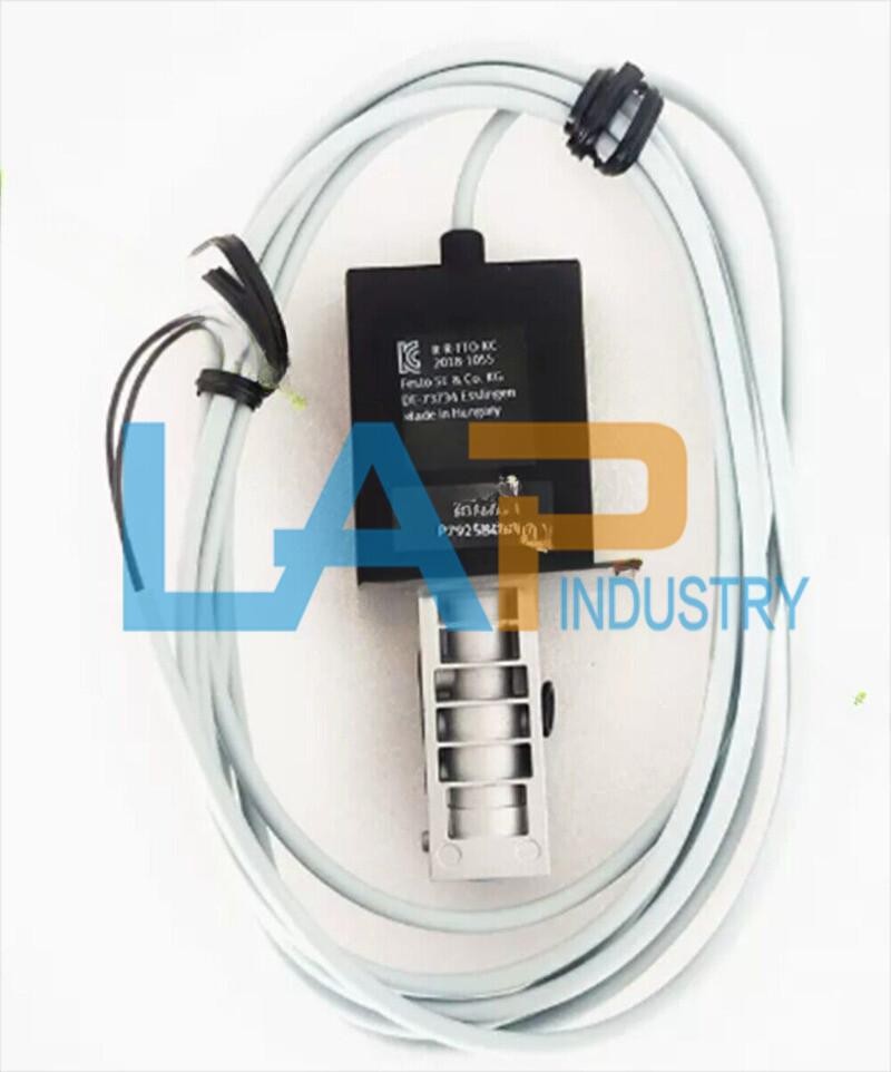 1PCS New For High frequency solenoid valve R-R-FTO-KC-2018-1055 751715