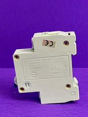 Xinade DZ47-63 C20 , C10 230/400V Circuit Breaker 10 A , 20A [Lot of 7] NEW