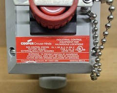 Cooper Crouse Hinds N2SC2210 Control Station 3/4″