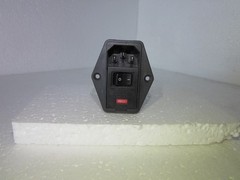 CORCOM AC POWER ENTRY MODULE W/ ON/OFF ROCKER PN# PE0SSDSXB