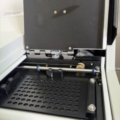Bio Tek ELx808IU Microplate Reader