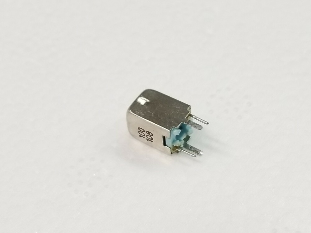 (1 PC) NE545SNAS-100108 Ferrite core with shield case TOKO *US STOCK*