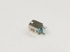 (1 PC) NE545SNAS-100108 Ferrite core with shield case TOKO *US STOCK*