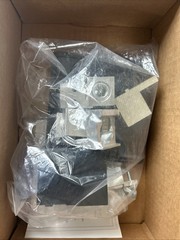 Siemens 4MLKA3A KIT RP1 Main/FT Lug 3PH SPLIT INSP LOC D