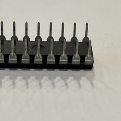 MAX222CPN MAXIM 18-Pin DIP LINE TRANSCEIVER,CMOS,2 DRIVER,2 RCVR
