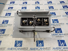 Siemens SXEC41250 125A 600V 3PH 4W Breaker Type Bus Plug Breaker not Included