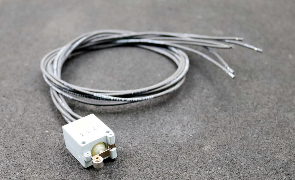 BARTEC End Position Switch 07-1521 EEX-Tested 250VAC 5A max. 1250VA 250VDC 0.25A