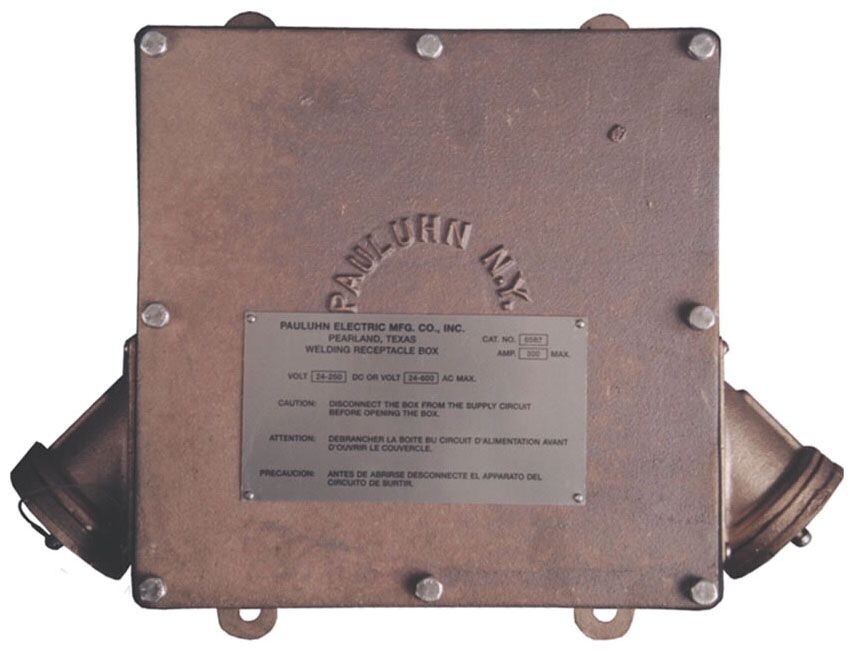 CROUSE-HINDS 6583B, Pin/Sleeve Receptacle, 600 VAC/250 VDC, 300 A, Nylon, 1pc