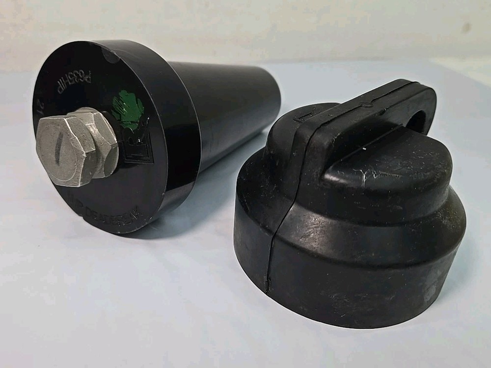 Richards P635HIP Deadbreak Insulating Plug 21.1 KV 600 Amp with Cap