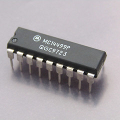 MC14499P Vintage Motorola 7-Segment LED Display Decoder/Driver — NOS