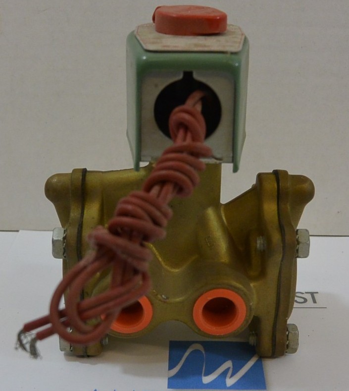 Asco Red Hat 8316C16 Solenoid Valve 5/8″ Orifice 3/8″ Pipe 120 Volt