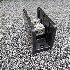 Marathon 1431555 Power Distribution Block. 350A 600V