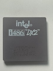 Intel 486 DX2 66 MHZ A80486DX2 SX807 i486 CPU Processor Gold Vintage