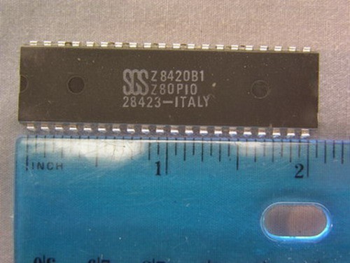 4 SGS Z80 Z8420B1 PIO Parallel In/Out Controller ICs