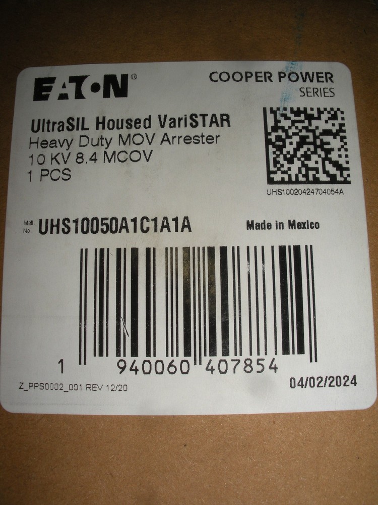 Eaton Cooper Power Ultrasil Housed Varistar HD arrester UHS10050A1C1A1A 10KV MOV