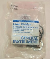 Vtg Drake SMLW 5796-523 Lamp Holder 75W-125V General Instrument Red Light Cover