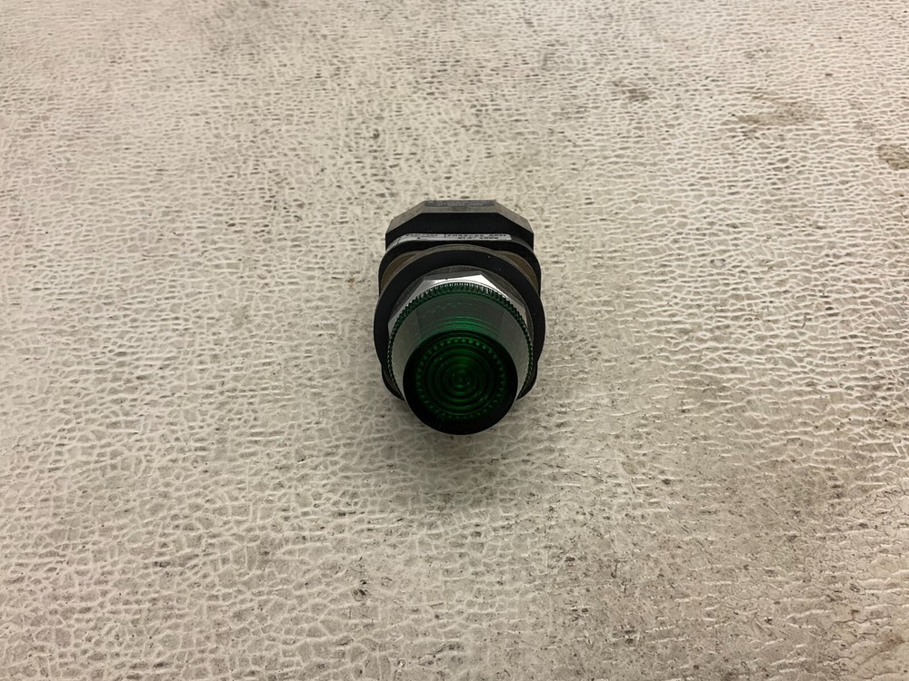 Allen Bradley 800T-P16 Green Illuminated Indicator Ser. T 800TP16 800T-N326