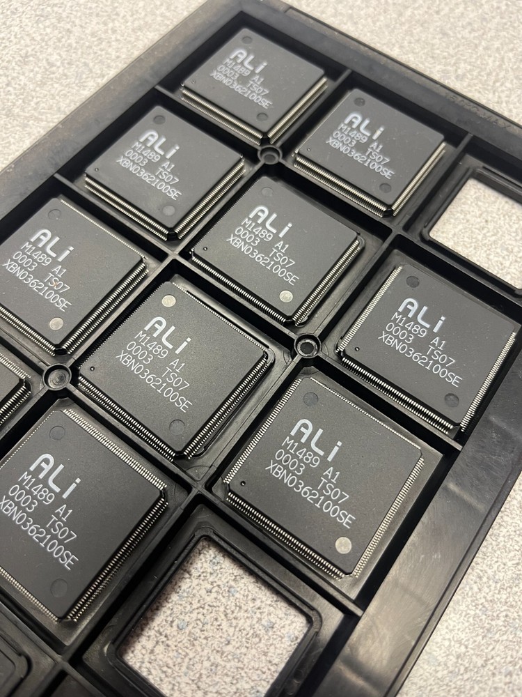 New ALI M1489 A1 CPU chip processor, ship today