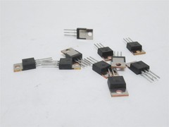 229725 New-No Box; TI 7805CT Lot-10 Linear Voltage Regulators; 1.5A; 35V
