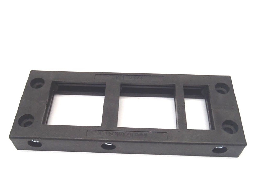 Icotek KEL 24/4 Cable Entry Frame 112 x 36 mm / 4.409 x 1.417″