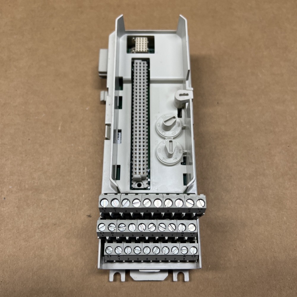 ABB 3BSE013230R1 Compact Module Termination Unit
