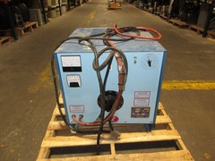 Pluskota Battery Charger VAR1-24100 Input: 208/240VAC 1Ph 60Hz 28A Used