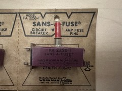Sans-A-Fuse FA 2250-1 Circuit Breakers 6x NOS – Replace Zenith #136-92 – Vintage