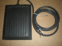 Unbranded Flat Foot Switch – Tests OK