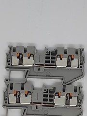 8 pcs Phoenix Contact PT 2,5-QUATTRO Terminal Block, 3209578 – NEW