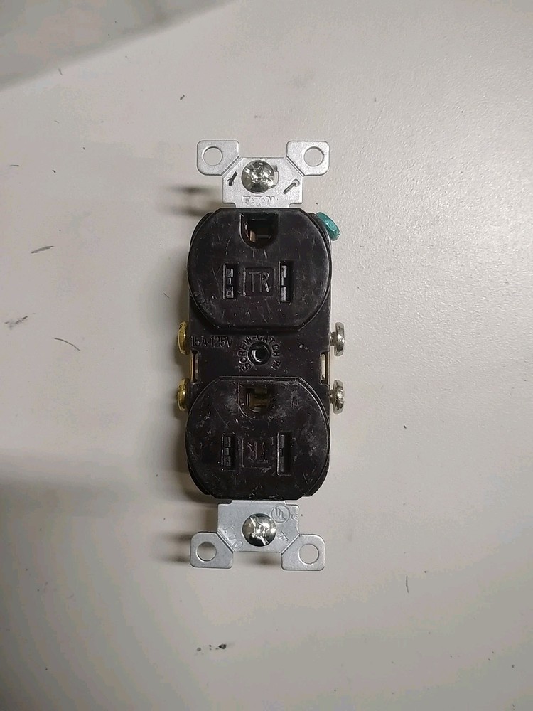 Eaton TRCR15B Commercial Grade Duplex Receptacle, 15A, Brown. New